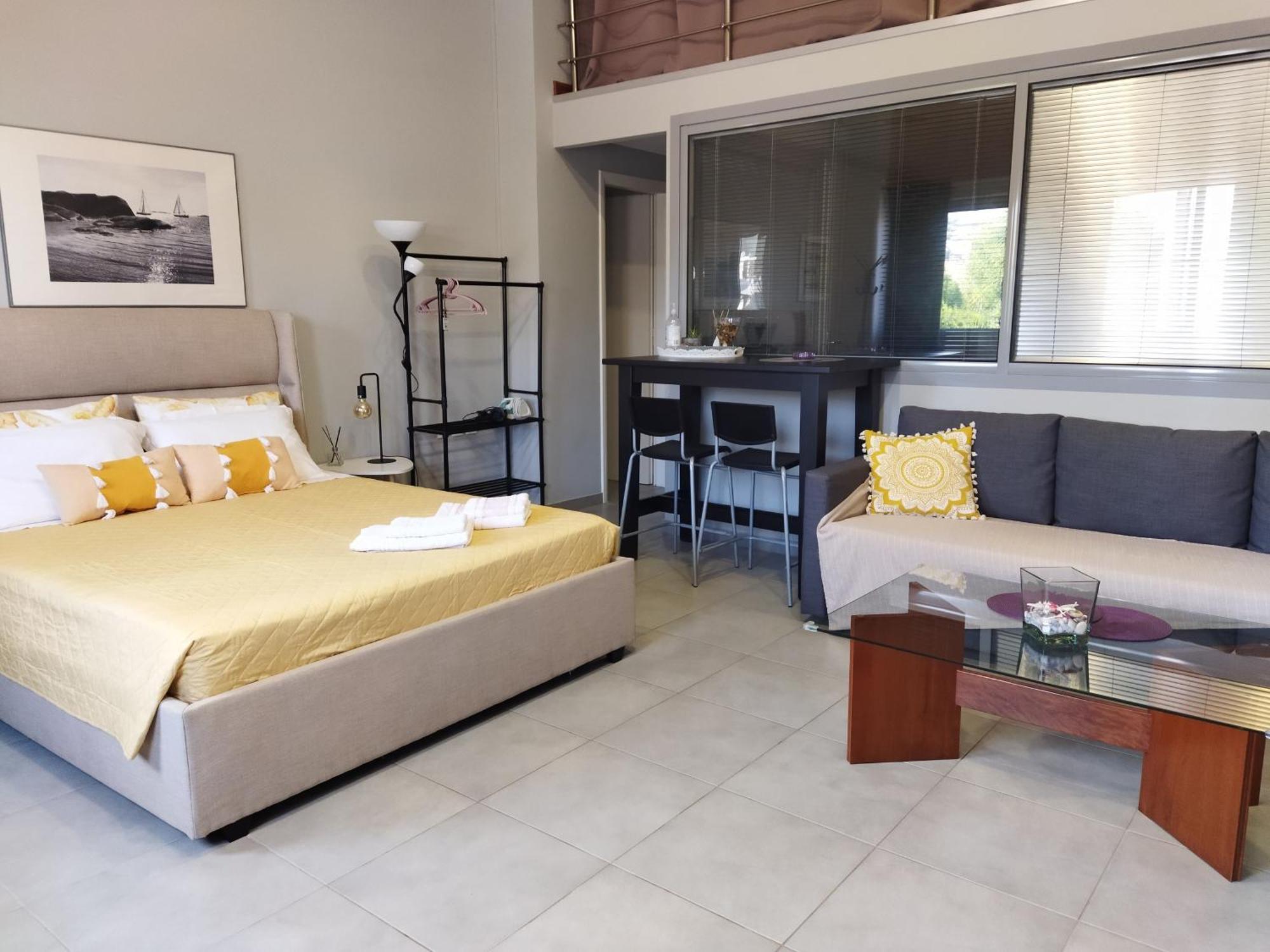 Cozy Apartment Near To The Airport Kouvarás Dış mekan fotoğraf