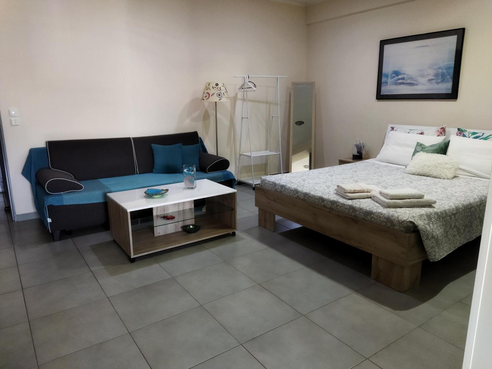 Cozy Apartment Near To The Airport Kouvarás Dış mekan fotoğraf