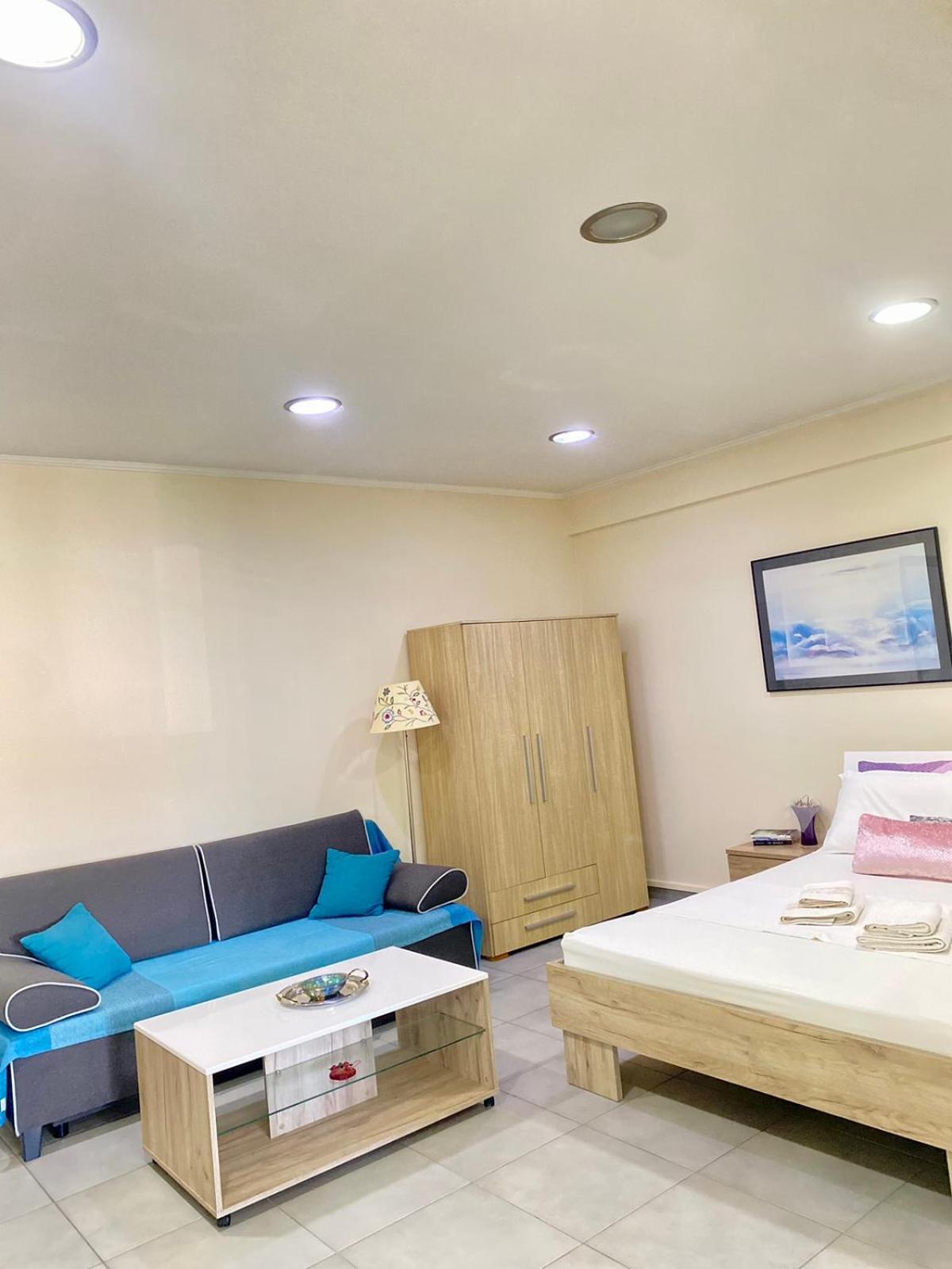 Cozy Apartment Near To The Airport Kouvarás Dış mekan fotoğraf